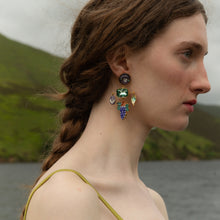 Load image into Gallery viewer, Green Shell and Grapes Earrings
