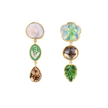 Load image into Gallery viewer, Duck and Shell Earrings - READY TO SHIP
