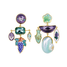 Load image into Gallery viewer, Green Shell and Grapes Earrings

